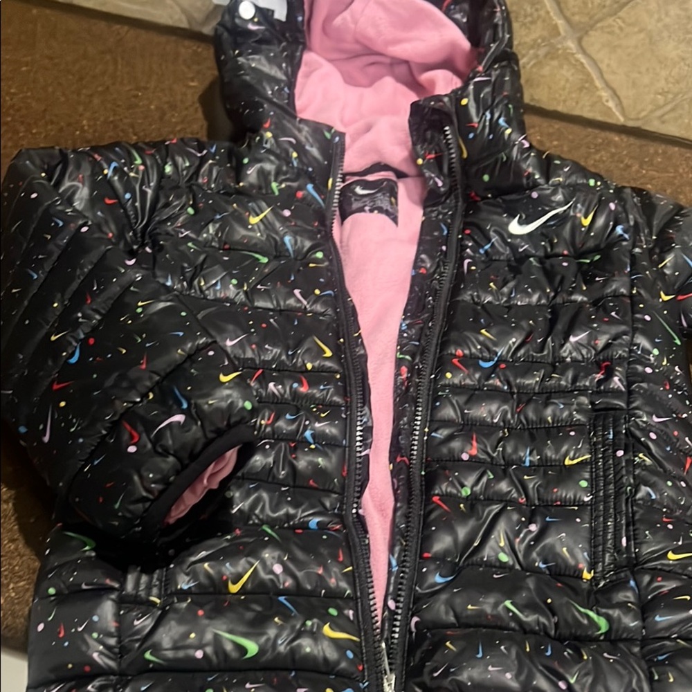 Nike Black and Pink Puffer Jacket with Quilted Design